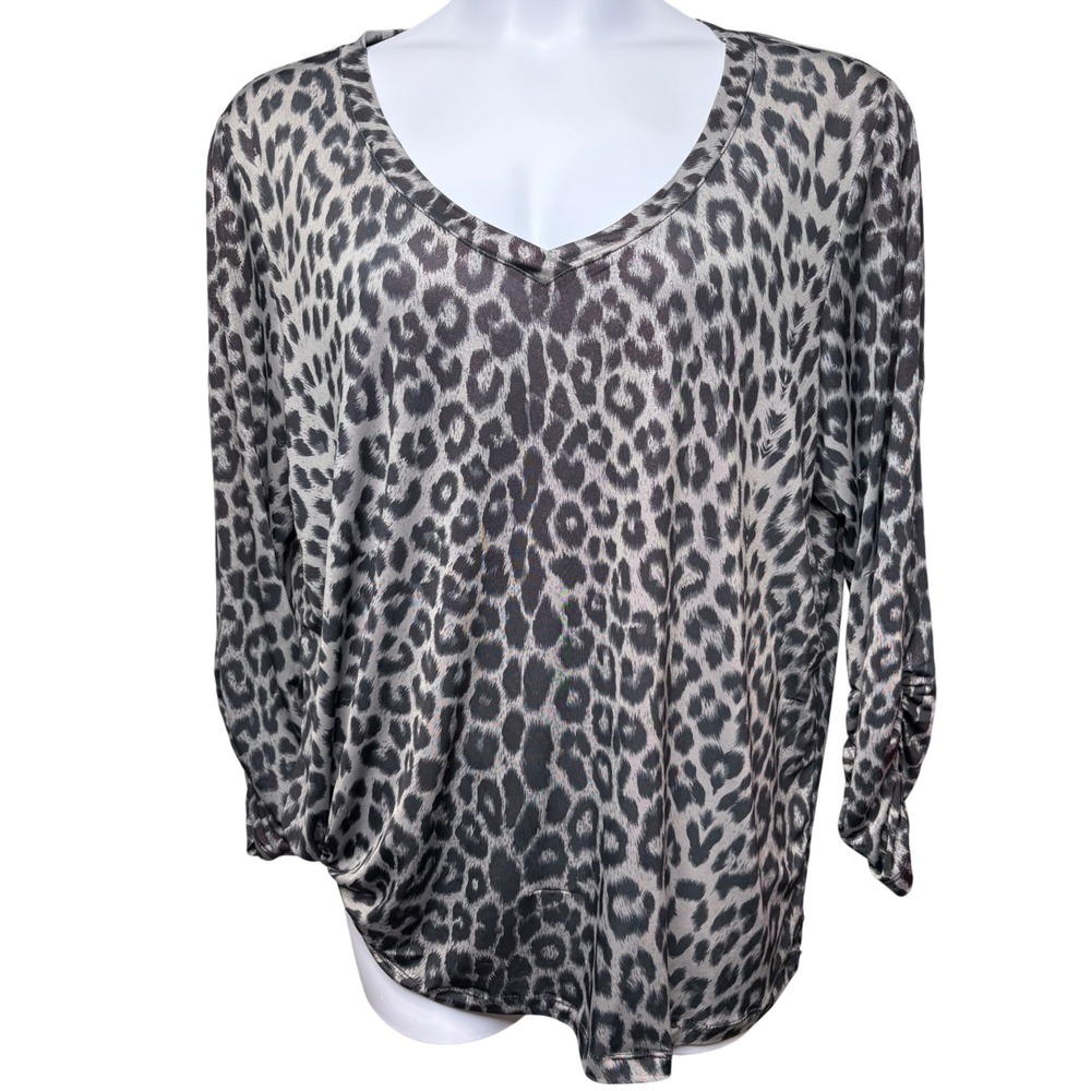 SUSAN GRAVER Womens Gray Leopard V-Neck Tunic Top XL Ruched Sleeve Glam Mob Wife